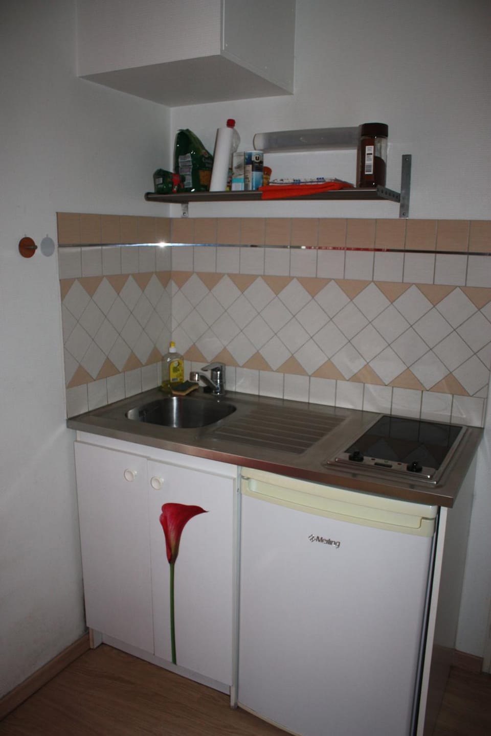 Kitchen or kitchenette, stove