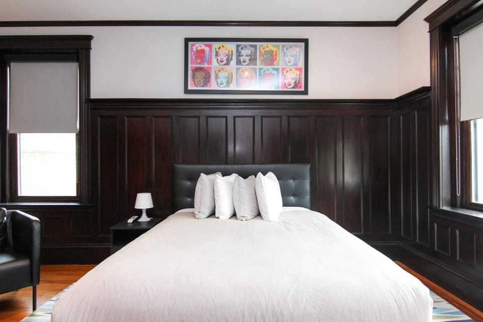 Bed, View (from property/room), Seating area