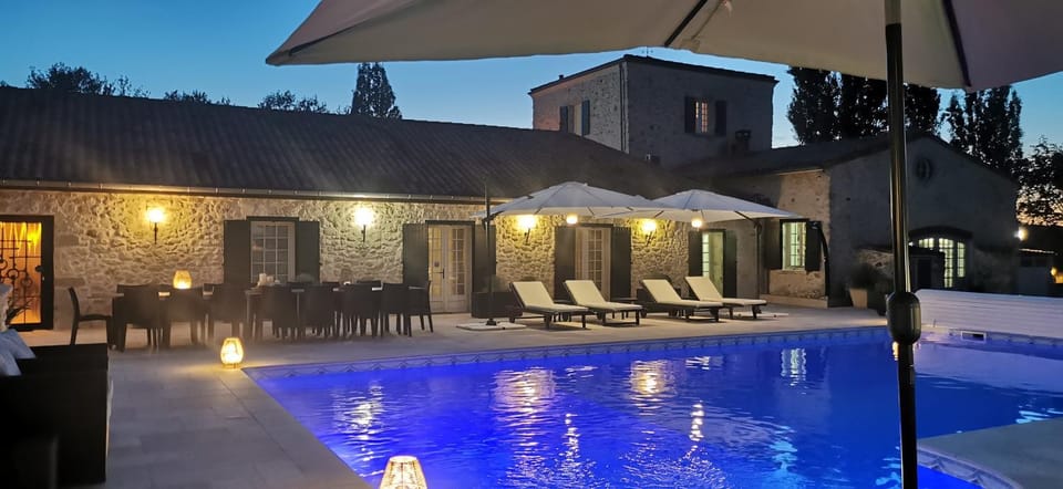 Property building, Pool view, Swimming pool