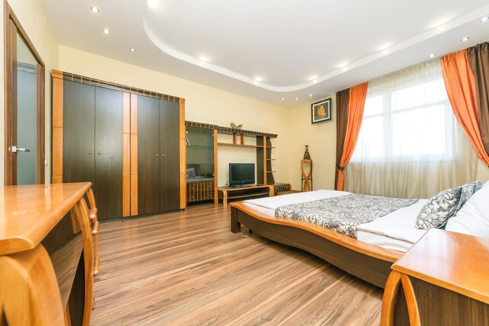 3 комнатные апартаменты в центре Печерска Apartment in Kiev City - Kyiv