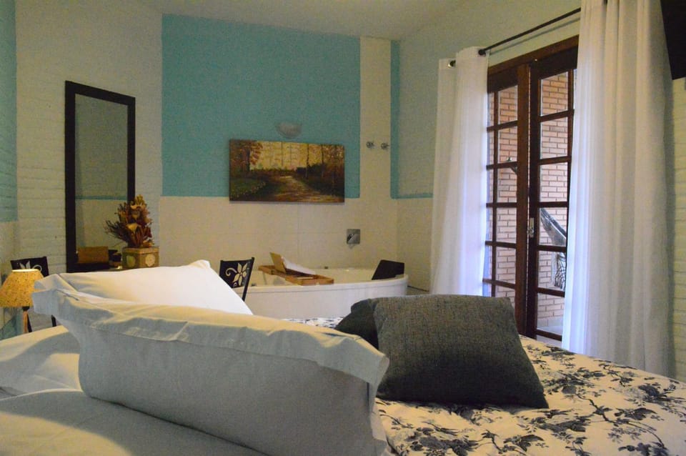 Pousada da Lua São Pedro Inn in State of São Paulo