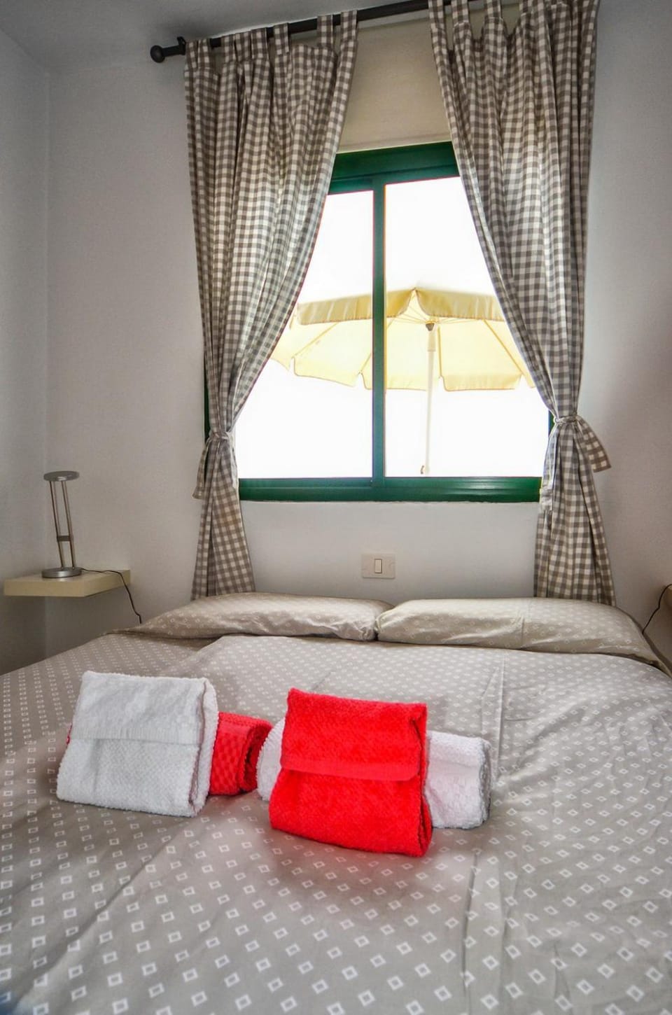 APT with sea view and large swimming pool Apartment in Puerto Rico de Gran Canaria