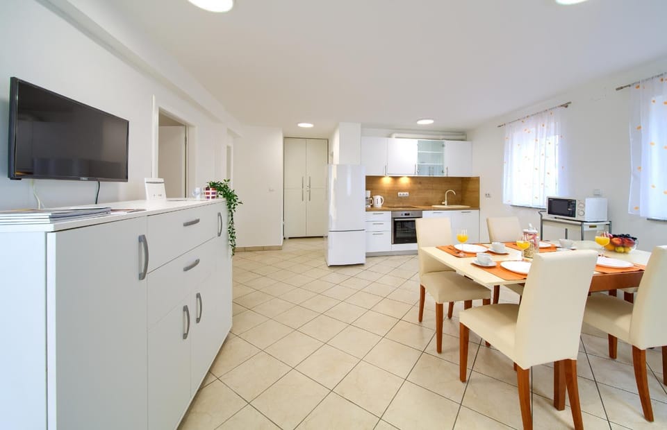 apartmani Juroš Sveti Vid Apartment in Primorje-Gorski Kotar County