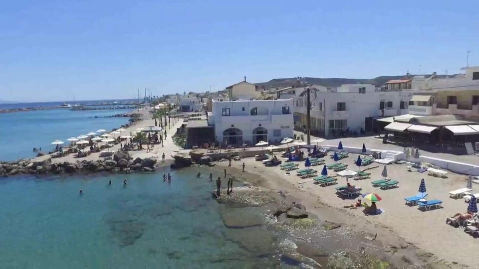 Neighbourhood, Bird's eye view