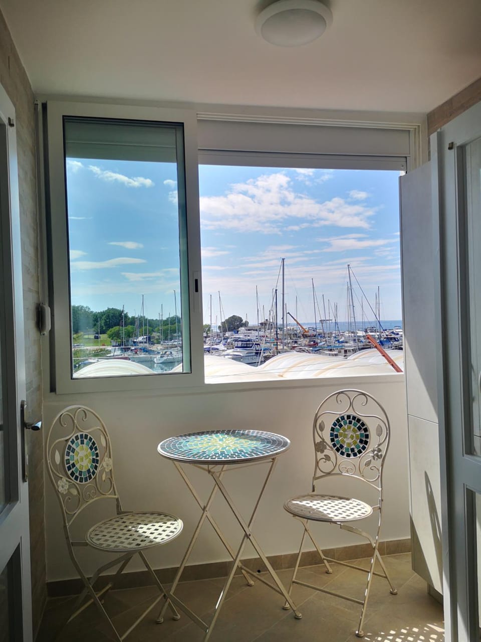 Lovely apartment near the beach with a sea view Apartment in Istria County