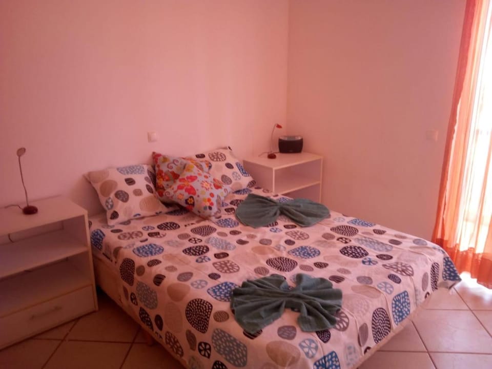 Good value low cost apartment second beach line Apartment in Santa Maria