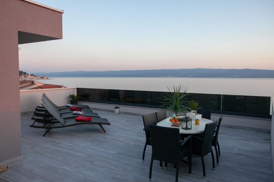 Luxury Apartments Beach Apartment in Split-Dalmatia County