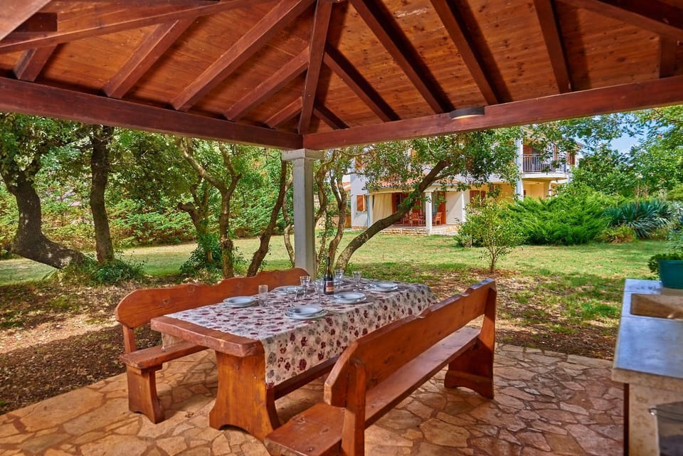 Villa Theresa in Ližnjan (Haus für 12 Personen) Villa in Medulin