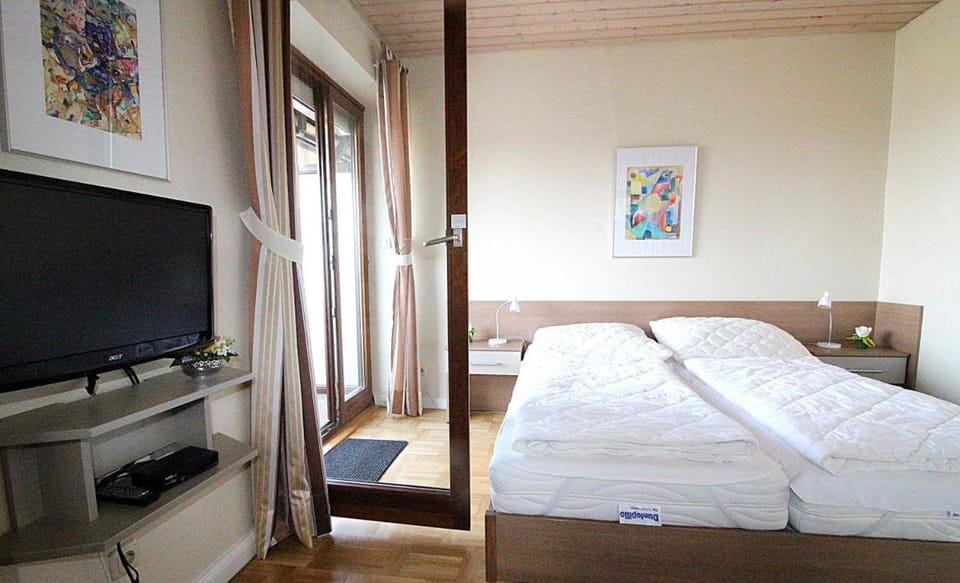 Obj. 45* kleine, moderne FeWO 2 Pers. - nur 300 m zum Strand, W-LAN, Balkon Apartment in Timmendorfer Strand