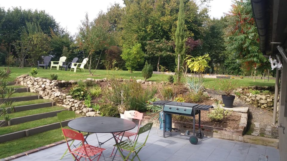 BBQ facilities, Garden