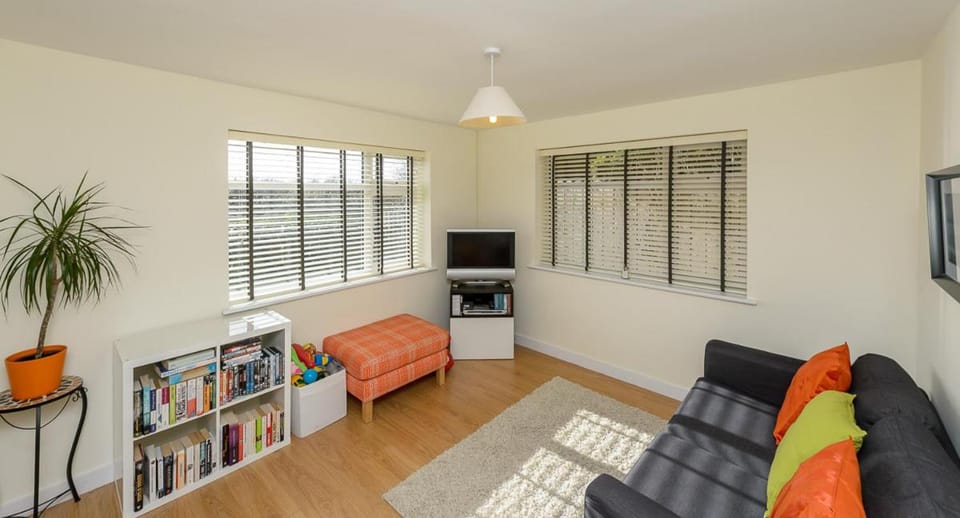 Garra Cottage House in Louth, Co. Louth, Ireland