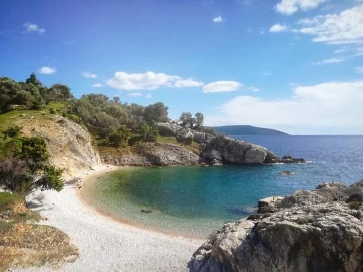 Apartment Gordana Apartment in Cres