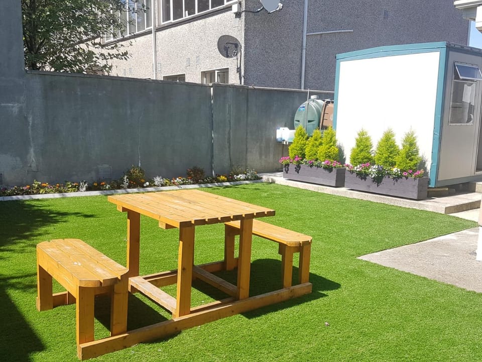 Garden, Seating area