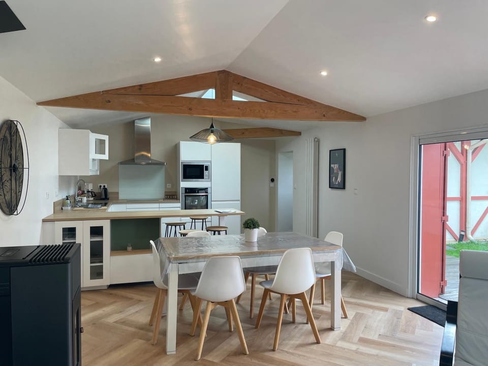 Maison Esprit Des Lois House in Nouvelle-Aquitaine