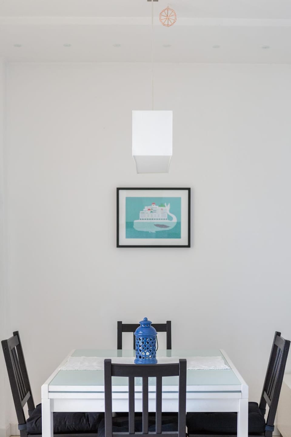 Communal lounge/ TV room, Dining area, Communal kitchen