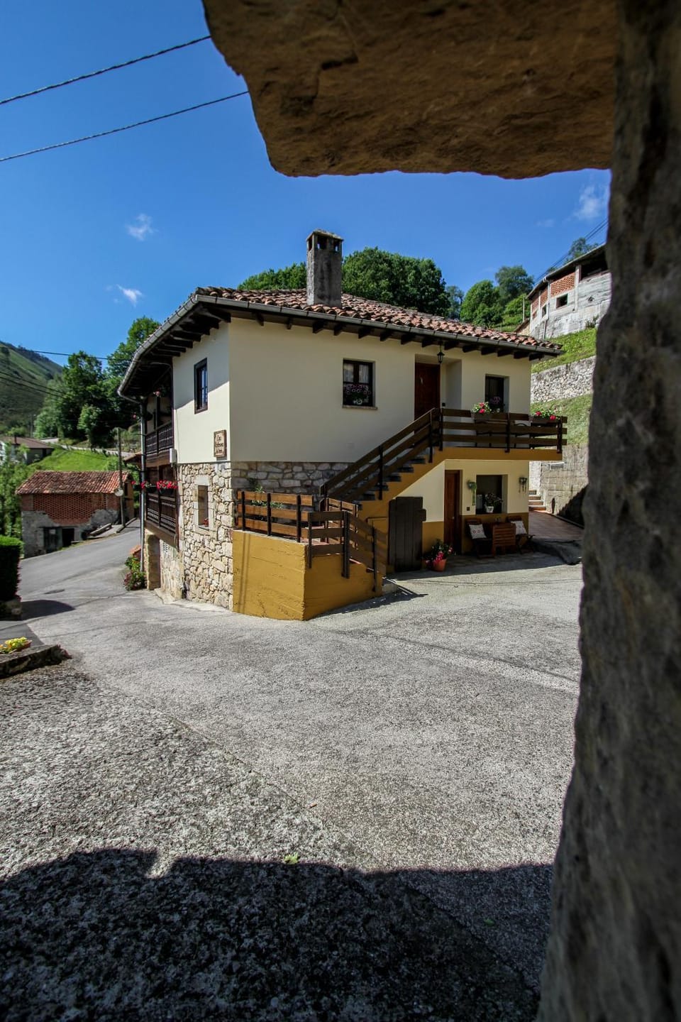 Apartamentos Los Balcones de Nieda 1 Country House in Asturias