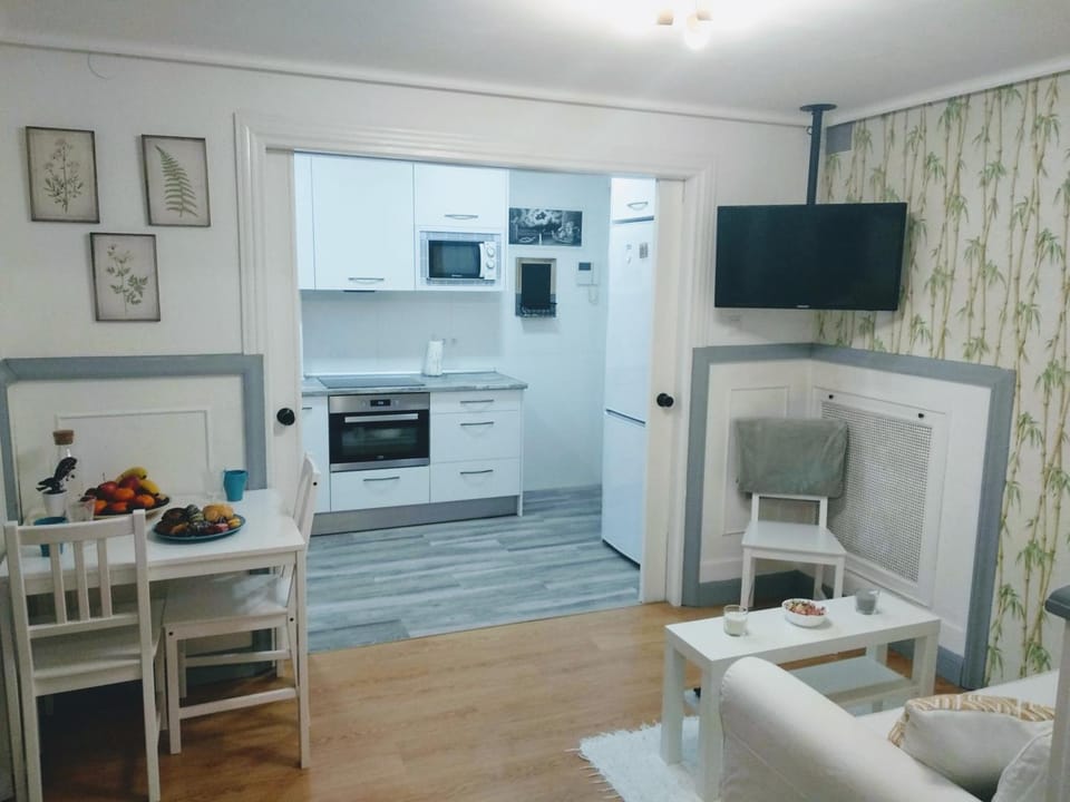 Happy Home Getxo Beach Apartment in Basque Country