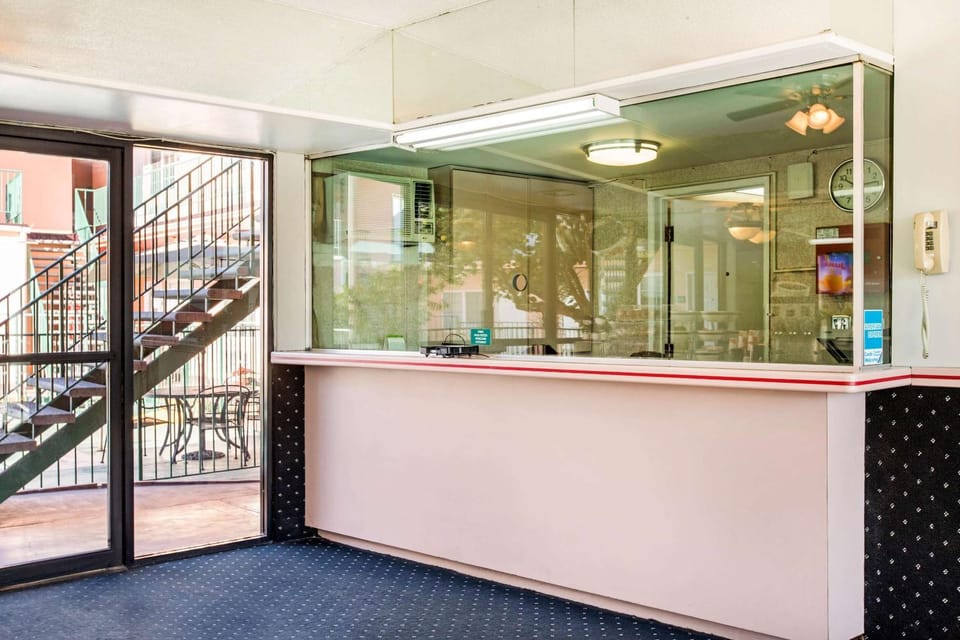 Rodeway Inn near Melrose Ave Inn in Hollywood