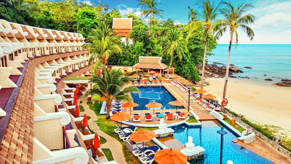 Property building, Beach, Swimming pool