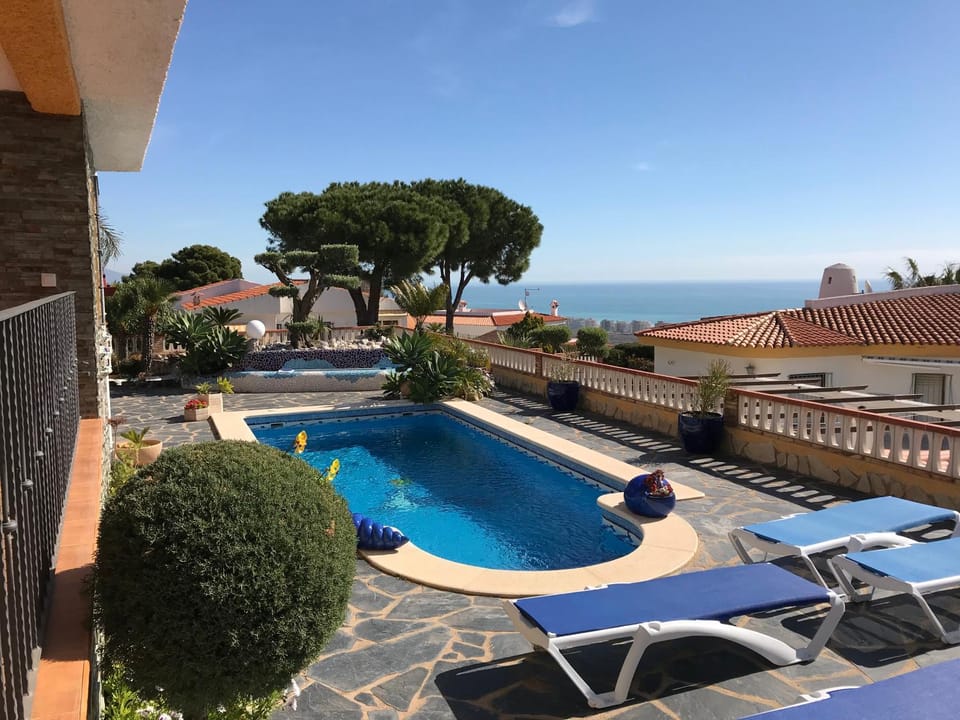 Pool view, Sea view, Swimming pool, Swimming pool