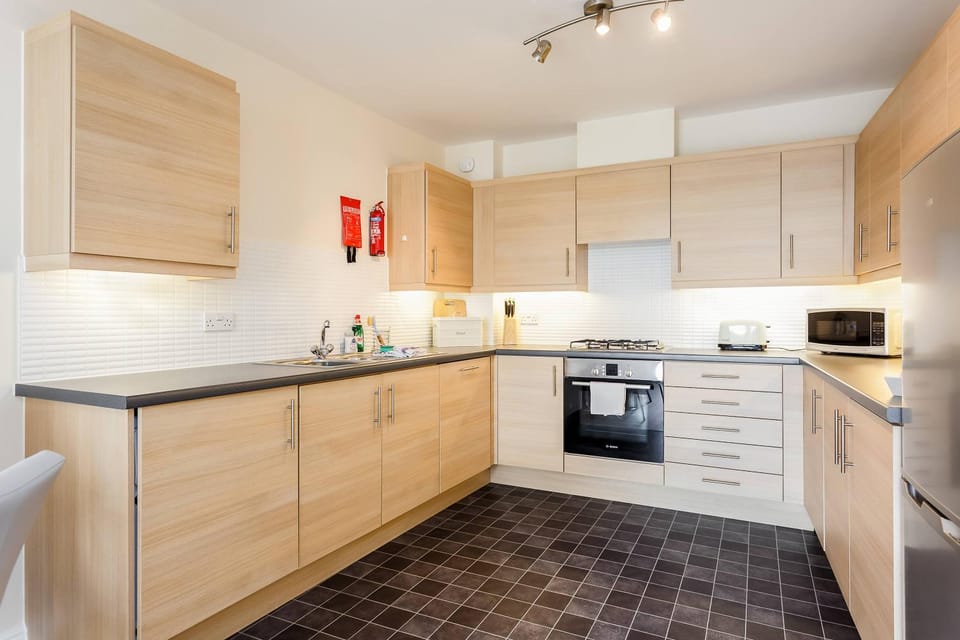 Coxswain's Cabin - Moments from Hamworthy Beach and Park Cabin in Poole