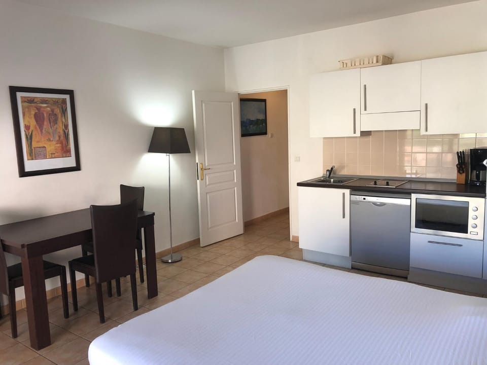 Monaco Sunshine Studio Sea view Optional parking Apartment in Monaco