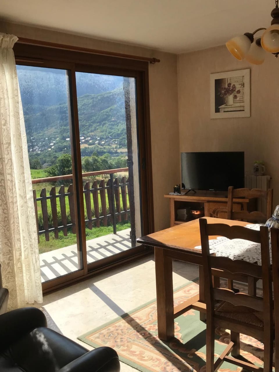 Balcony/Terrace, Seating area, Mountain view