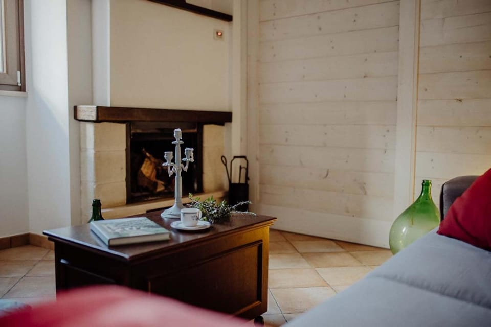 Living room, fireplace