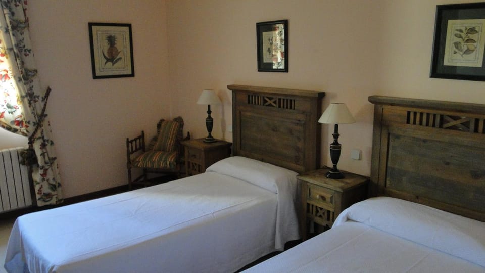 Hostal Las Paneras Bed and Breakfast in Castile-La Mancha