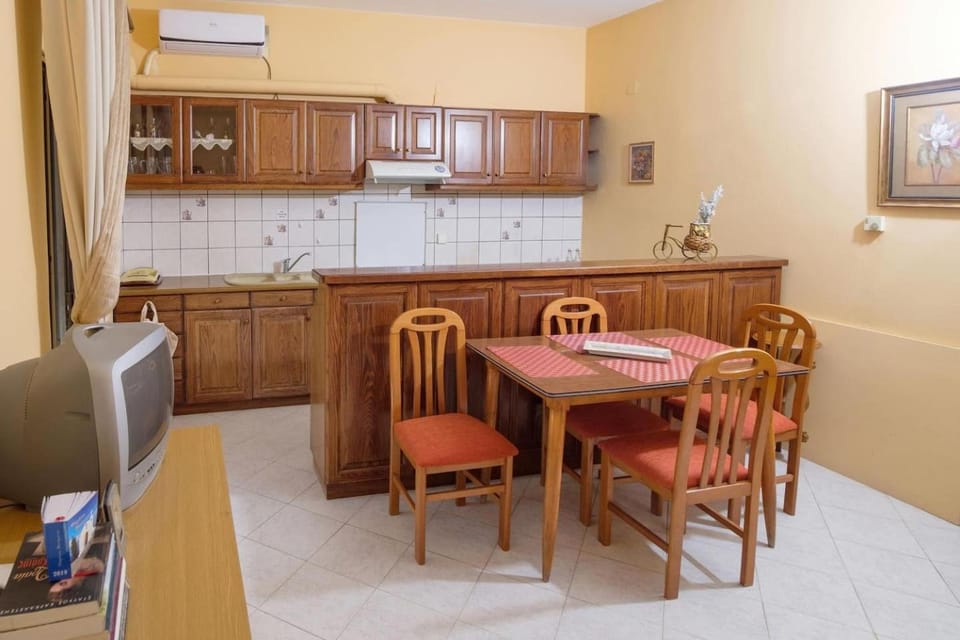 Traditional apartment in Corfu next to the center Apartment in Corfu