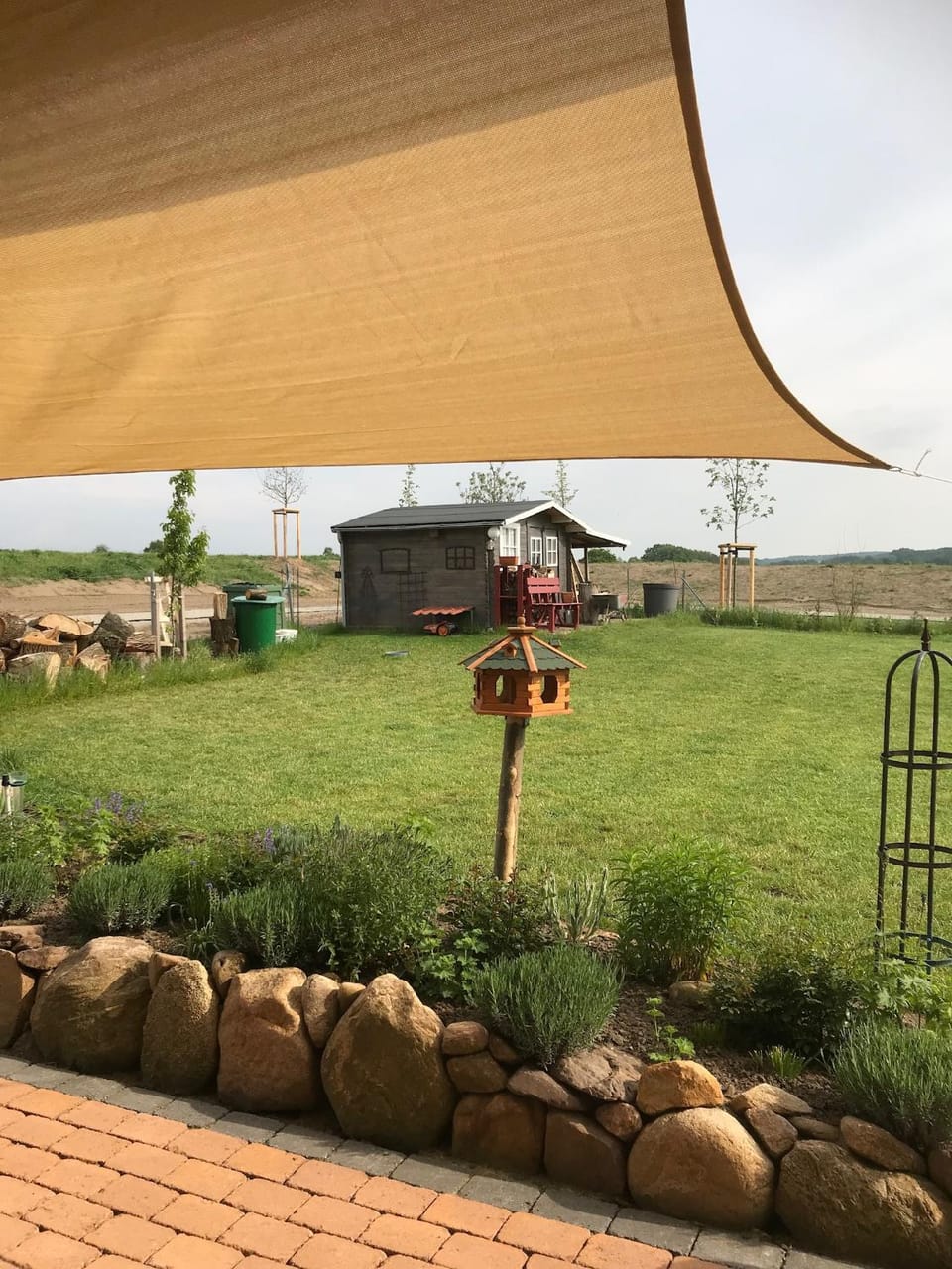 Property building, Natural landscape, Garden
