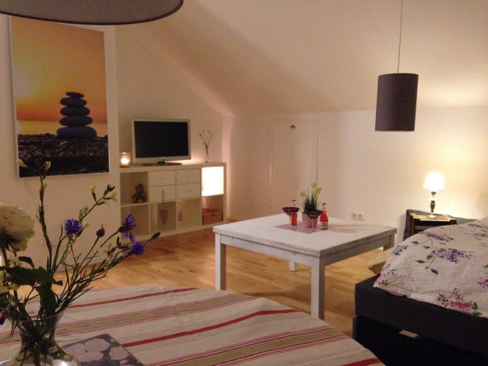 Communal lounge/ TV room, Living room, Photo of the whole room