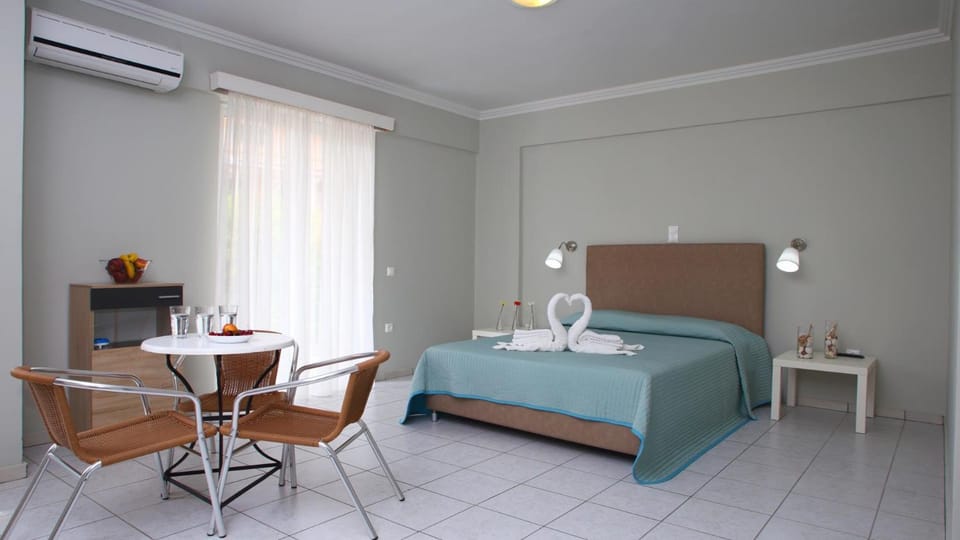 Nidri Bay Studios Apartment hotel in Lefkada, Lefkada Municipality, Greece