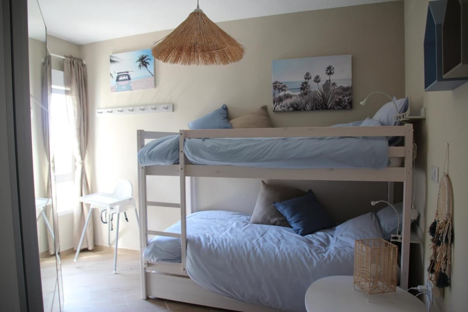 bunk bed