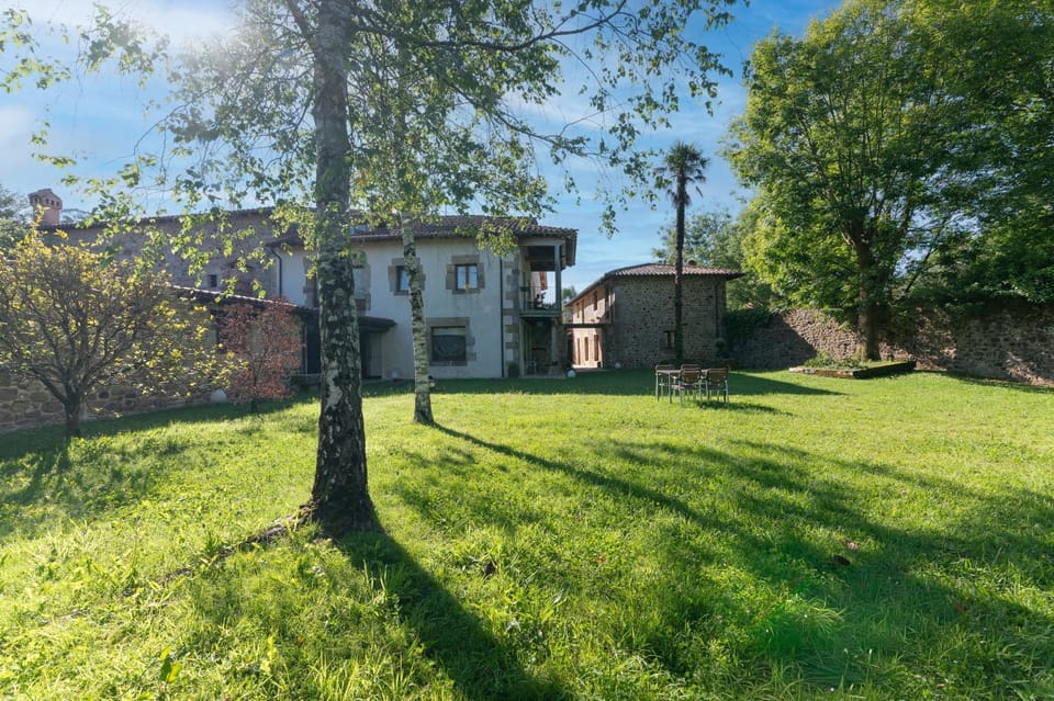 Jardín Botánico Apartment in Cantabria