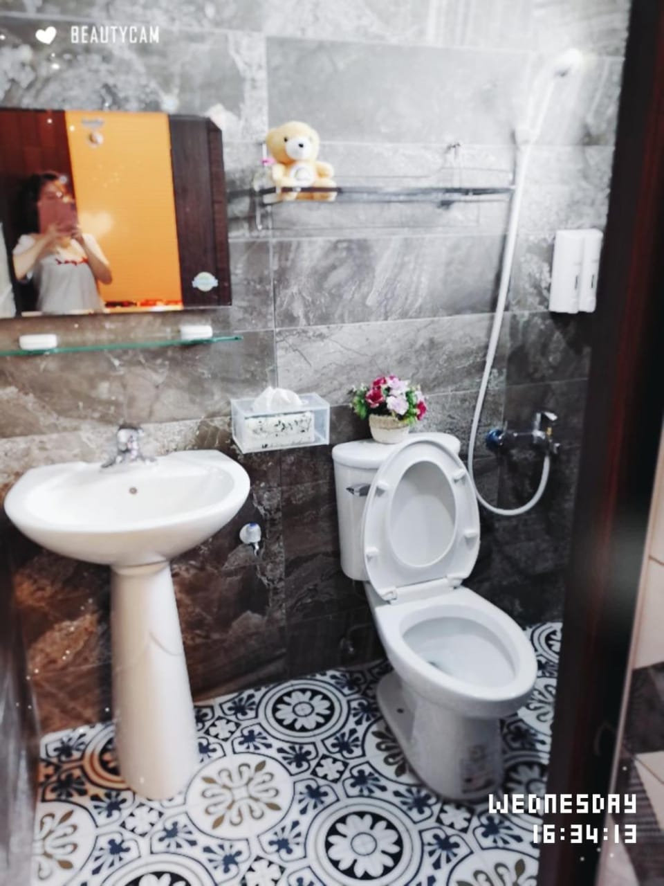 Full House B&B Bed and Breakfast in Kaohsiung
