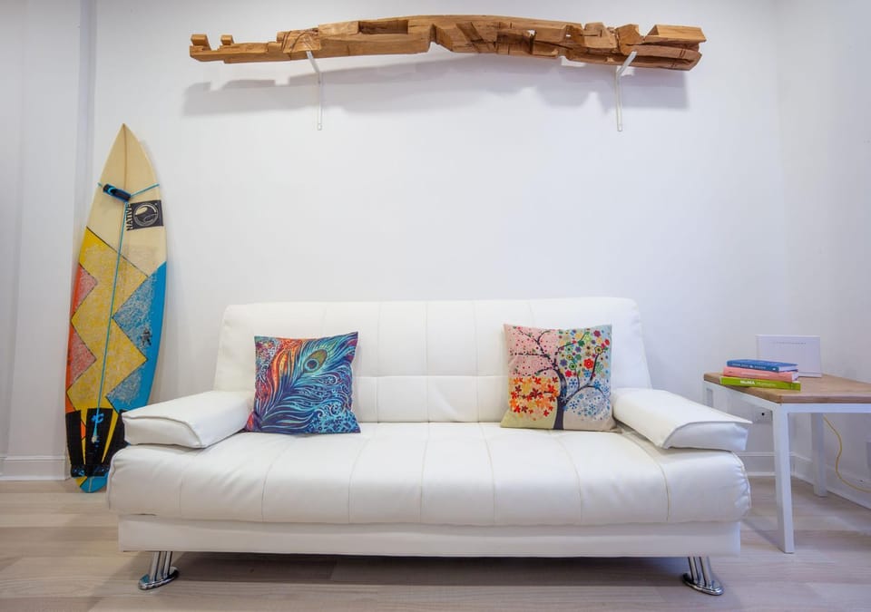 Communal lounge/ TV room, Living room