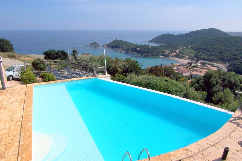 Pool view, Sea view, Swimming pool