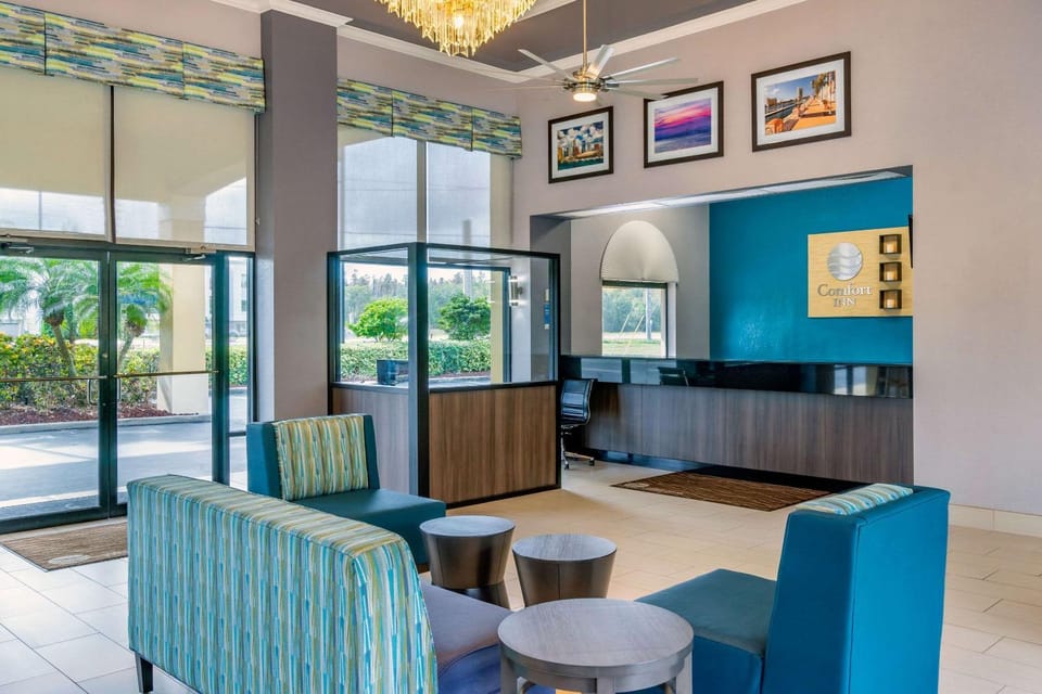 Lobby or reception, On site