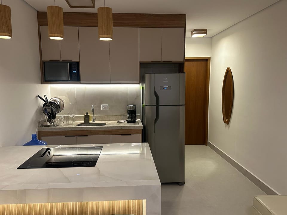 Kitchen or kitchenette, oven