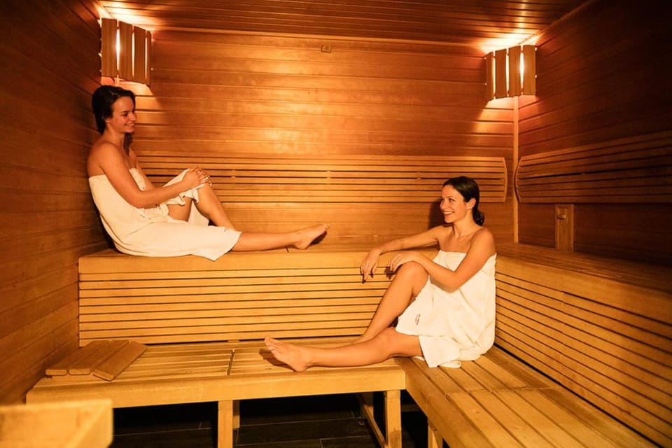 Sauna, Sauna, Spa and wellness centre/facilities