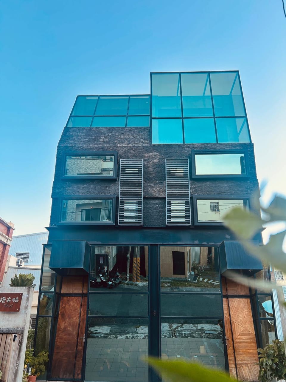 墾丁恆春包棟 l 洛夫特Looft民宿 Country House in Hengchun Township