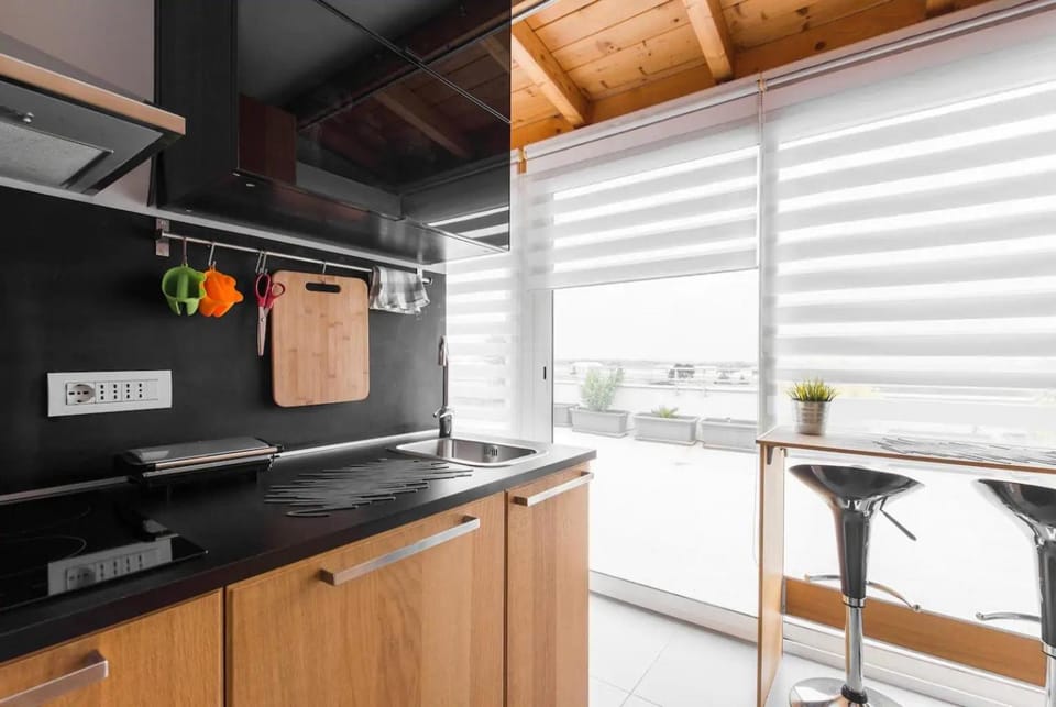 Kitchen or kitchenette, Area and facilities, Area and facilities