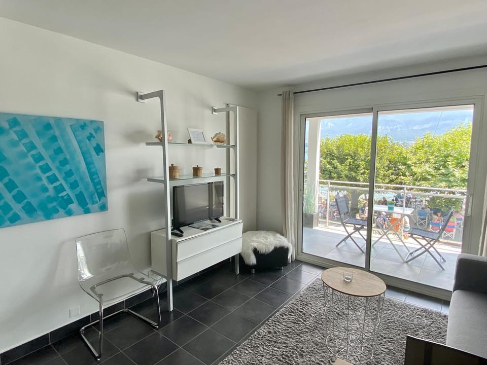Pieds dans l'eau au lac du Bourget Apartment in Auvergne-Rhône-Alpes