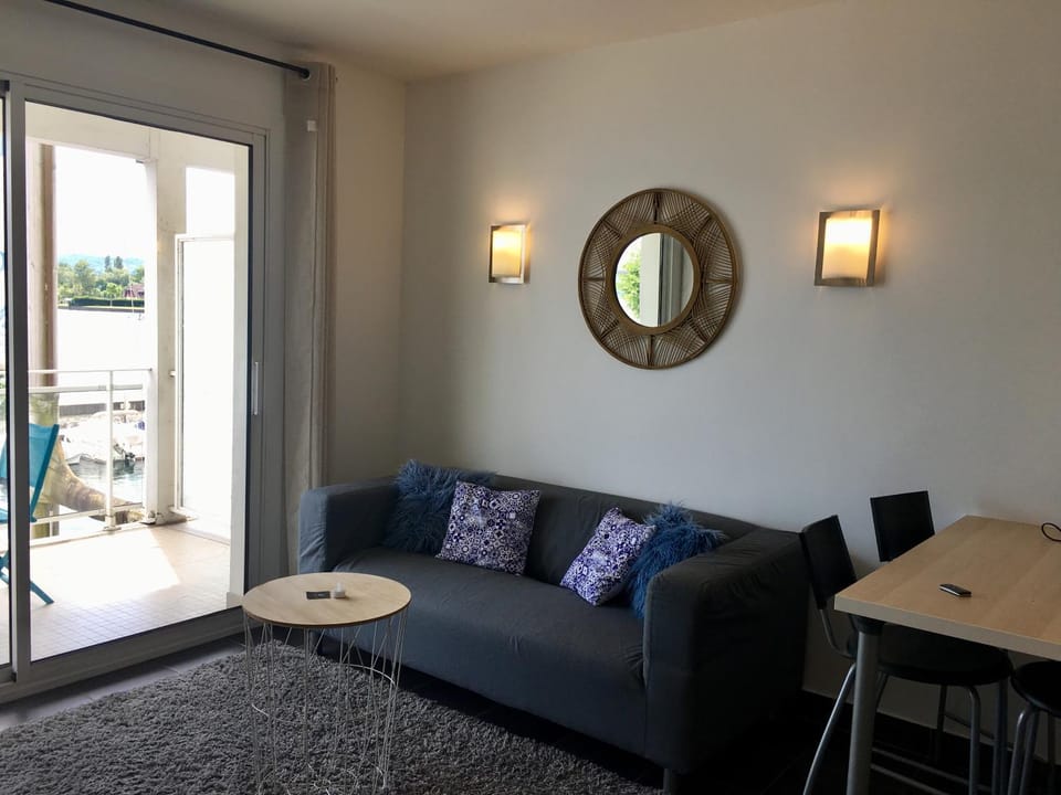Pieds dans l'eau au lac du Bourget Apartment in Auvergne-Rhône-Alpes