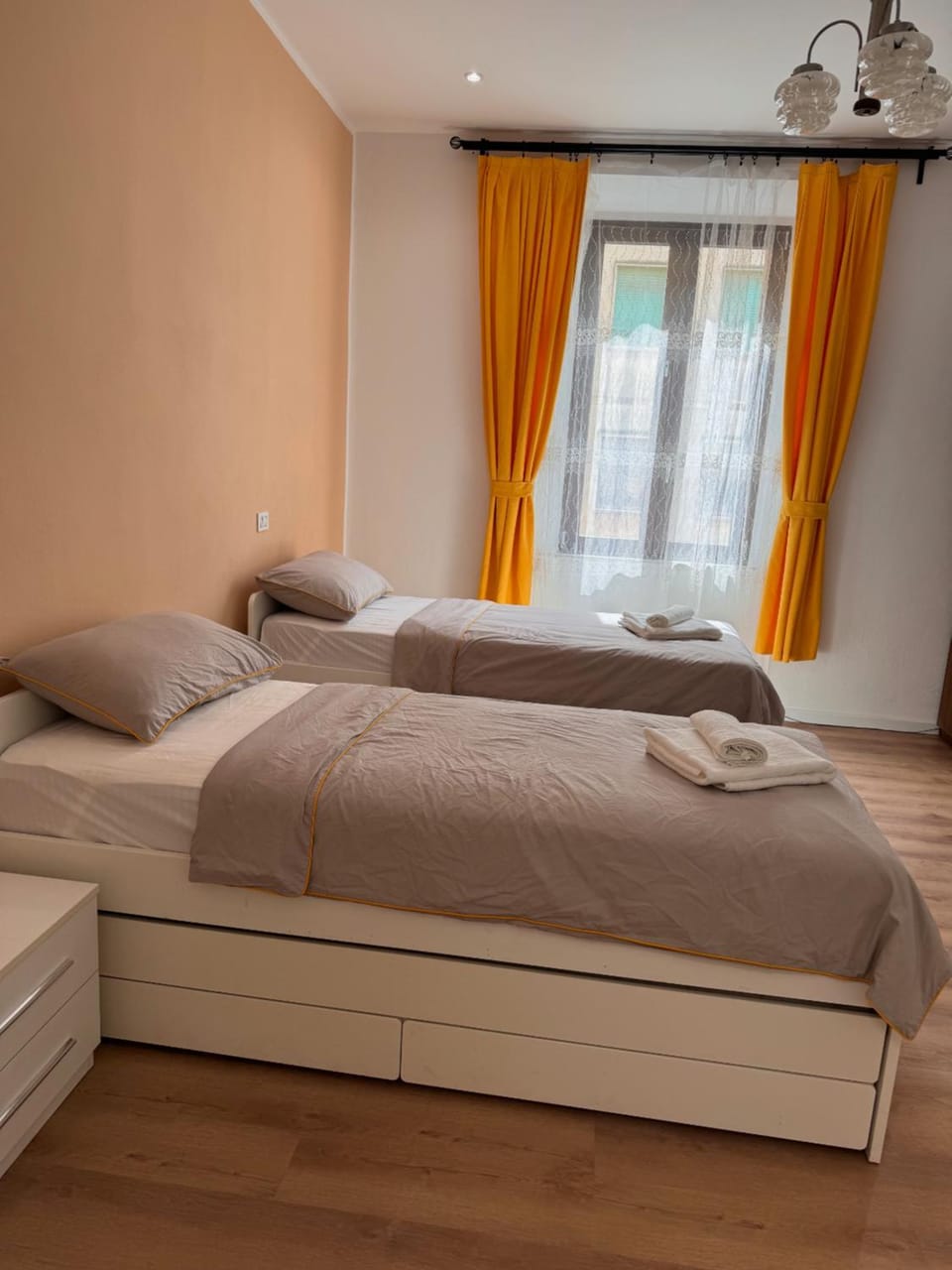 Station & Airport Bed and Breakfast in Pisa