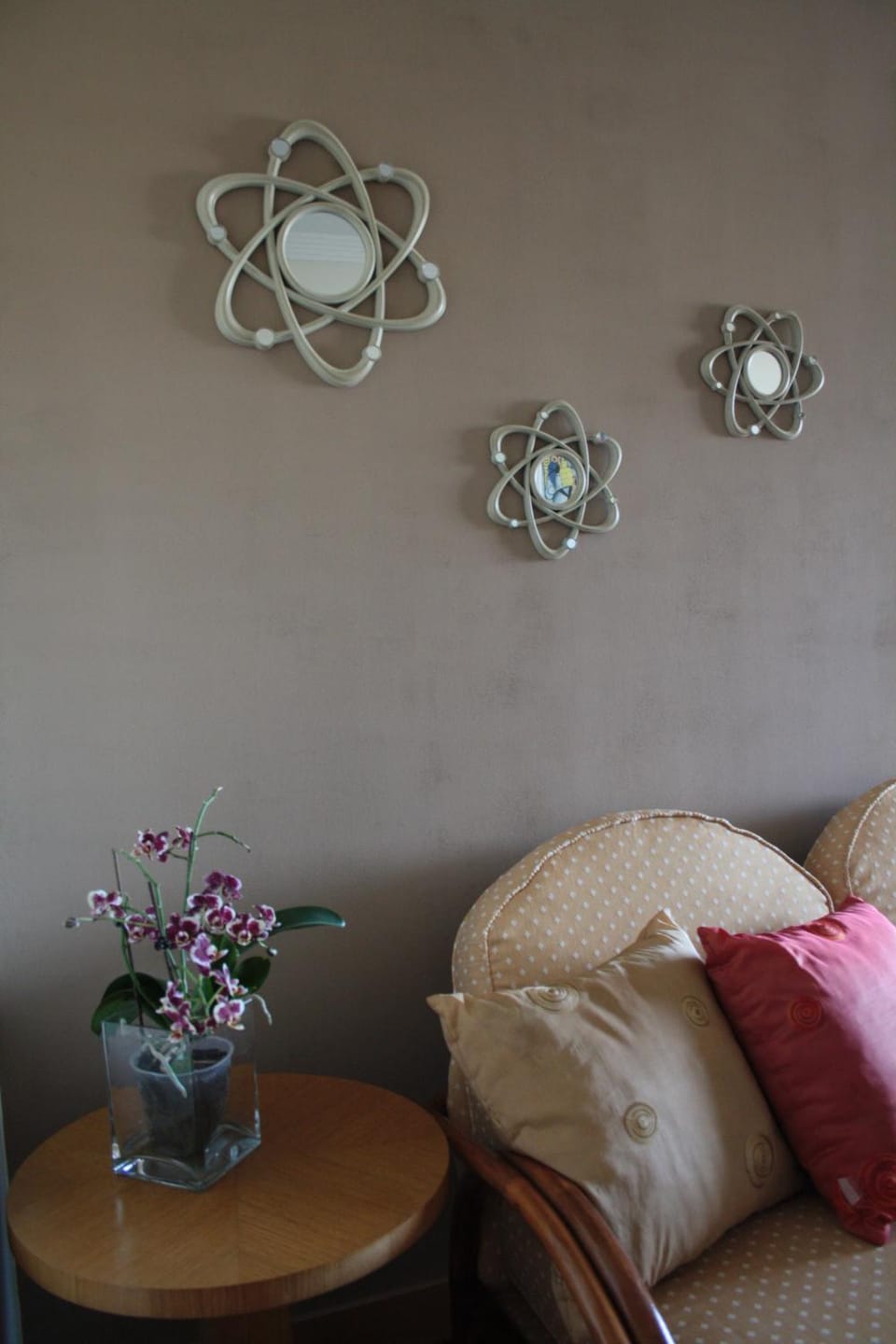 Living room, Decorative detail