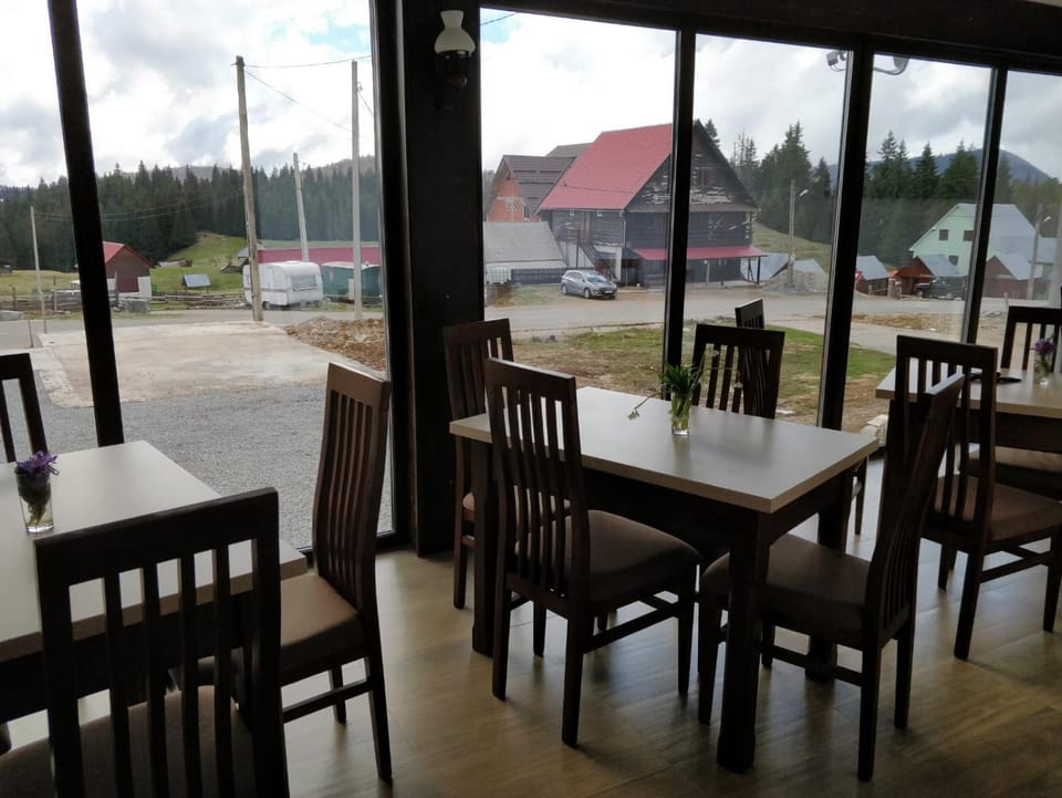 Pensiunea Simiriam Apuseni, Padis Nature lodge in Cluj County