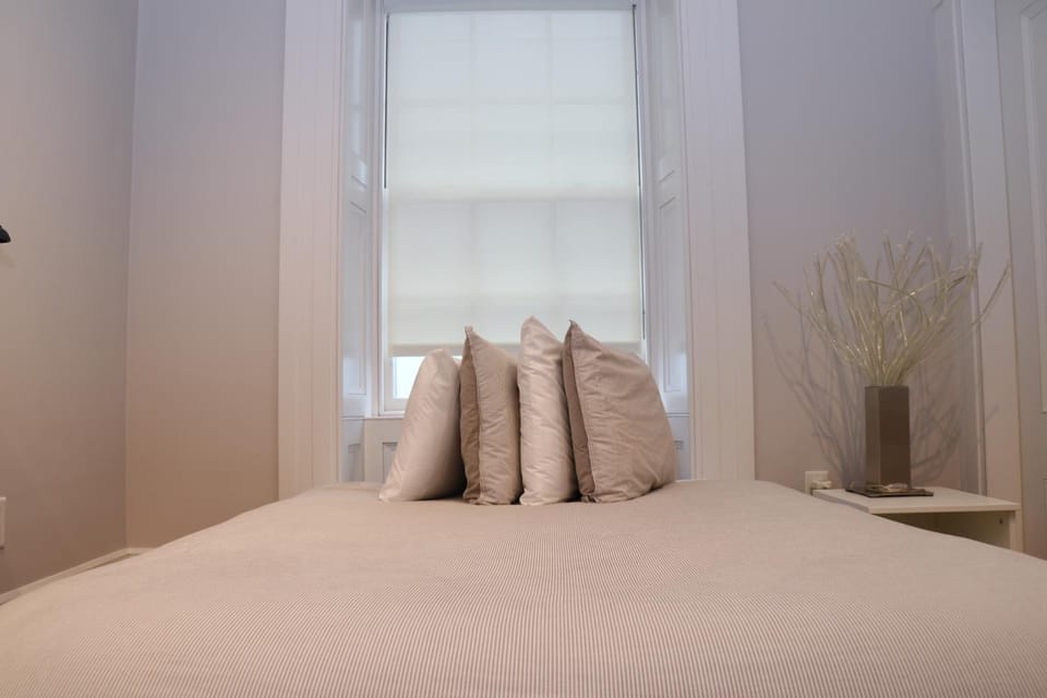 Bed, View (from property/room)