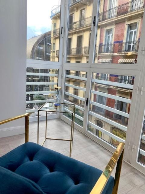 ARRASATE SUITE Stylish, Super Central and New. Apartment in San Sebastian